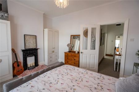 Bedroom 1 (3)