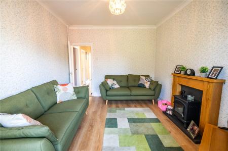 Living Room (2)