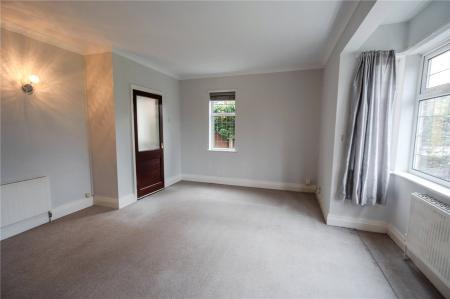 Sitting Room (2)