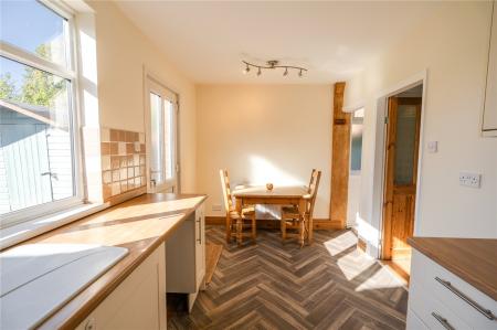 Kitchen-Diner (2)