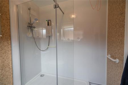 Shower Room (2)