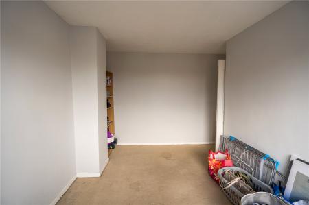 Bedroom 3 (2)