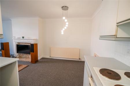 Kitchen (2)
