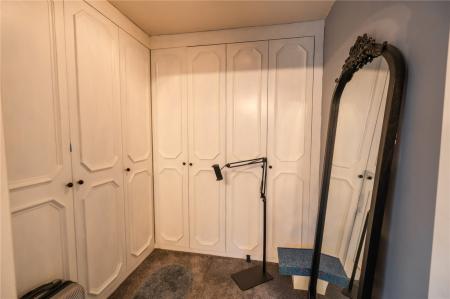 Walk-In Wardrobe