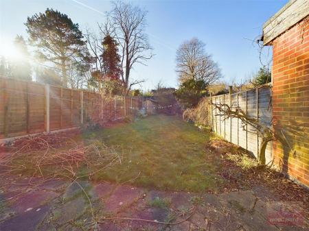 CAM01320G0-PR0158-STILL012.jpg