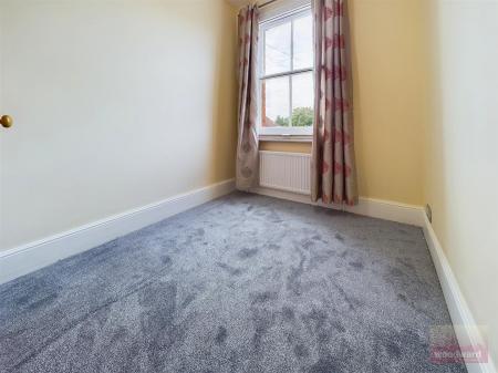 CAM01320G0-PR0236-STILL017.jpg