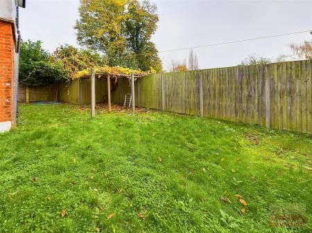 CAM01320G0-PR0272-STILL020.jpg