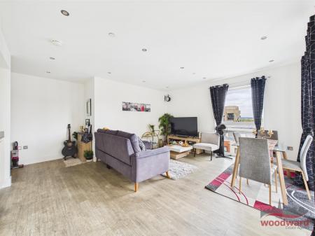 Kitchen/Living Area