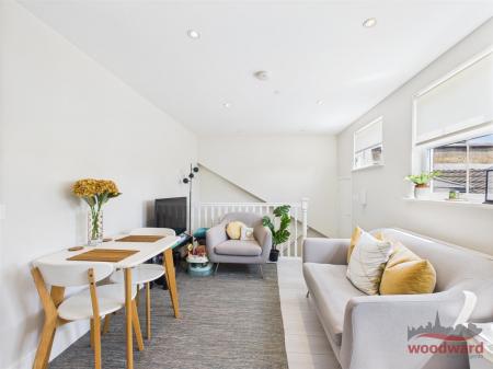 Kitchen/Living Area