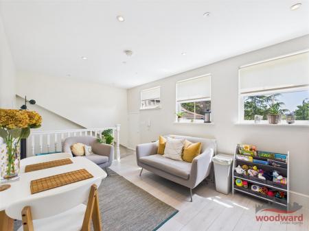 Kitchen/Living Area