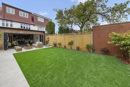 Photo 44
