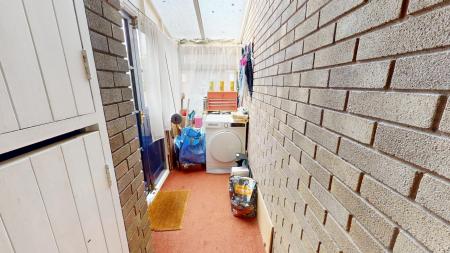Media image 08