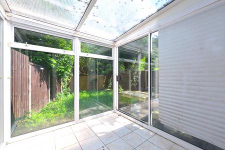 Media image 05
