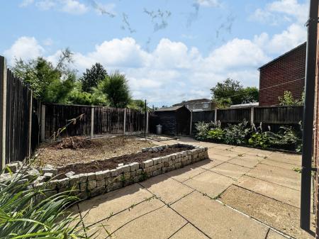 Media image 03