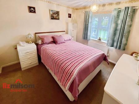 3095468d-Bedroom 20One.jpg