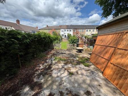 GARDEN 5.jpg