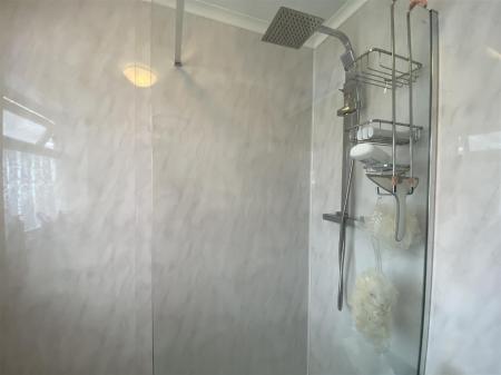 Rainfall shower