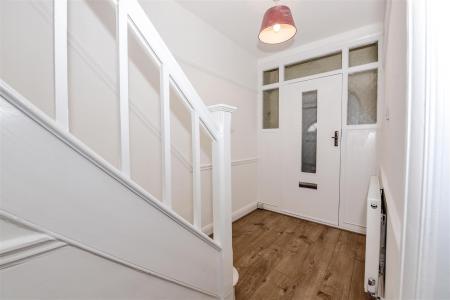 Tesoro_property_3 Howard Rd _Hallway (1).jpg