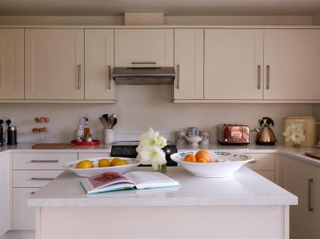 Jane Churchill Xmas108670v1.jpg