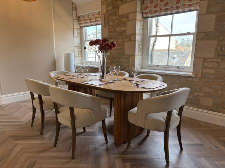 dining table.jpg