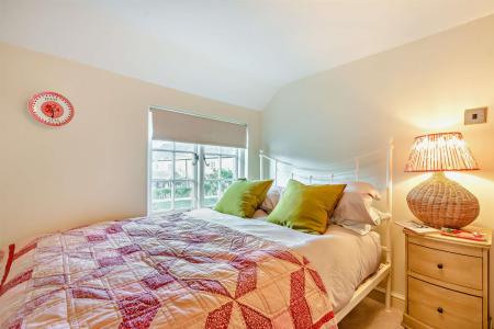 0014 8537473-interior06-800.jpg