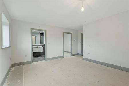 2 Saxon Drive (3).jpg