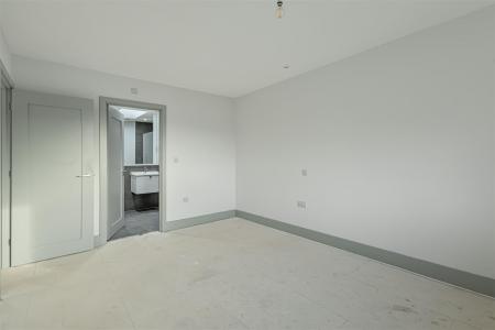 2 Saxon Drive (7).jpg