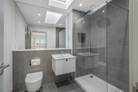 2 Saxon Drive (9).jpg