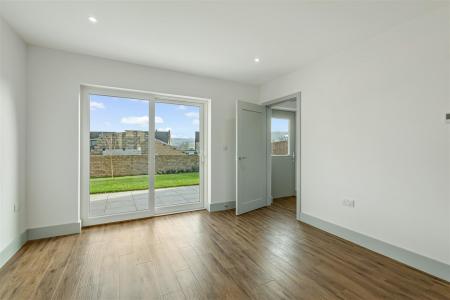 4 Saxon Drive (6).jpg