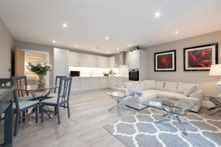 Windrush - Flat 5-1.jpg