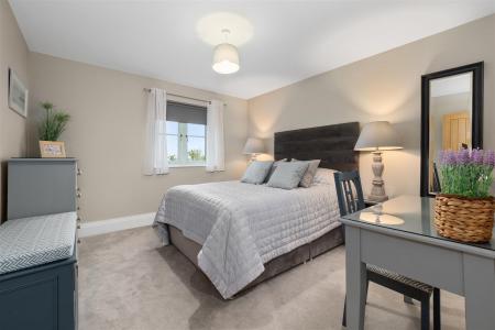 Windrush - Flat 5-20.jpg