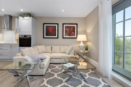 Windrush - Flat 5-9.jpg