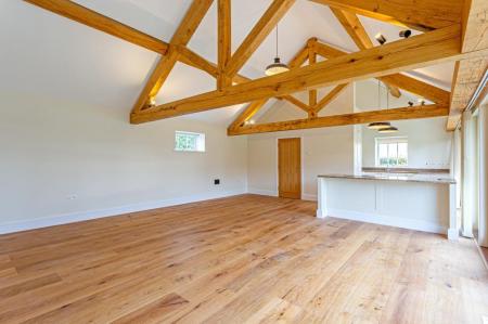 Hares Barn 289215 (2).jpg