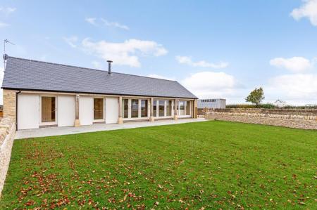 Hares Barn 289215 (17).jpg