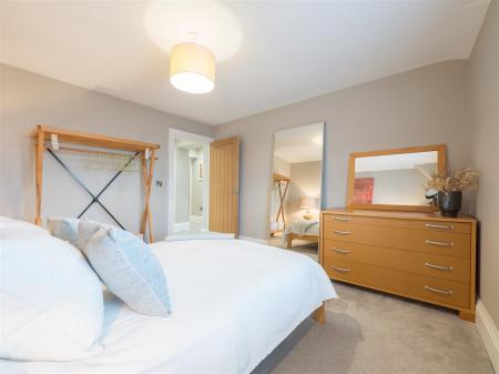 Windrush - Flat 10-13.jpg