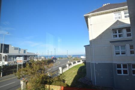 Photo 02