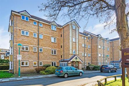 32908_ja_49_essex_court_2_lo.jpg
