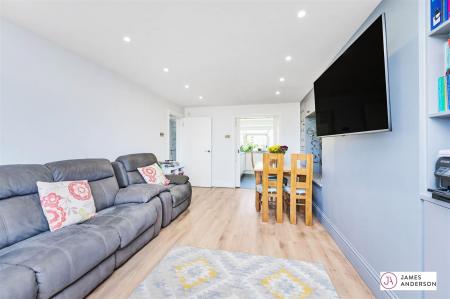 James_Anderson_-_101_Westfields_Flats_Railwayside_