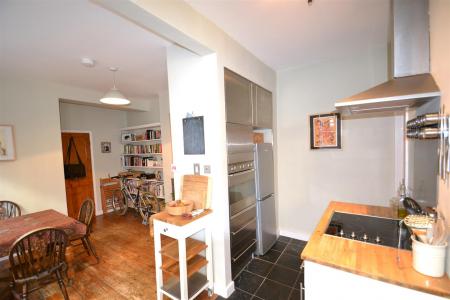 kitchen1