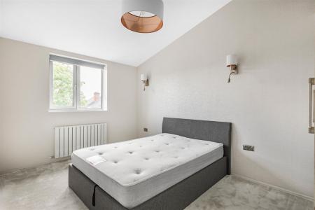 James_Anderson-36b_Lambton_road-sw20_0lt__1_.jpg