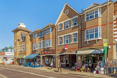 31259_james_anderson___35d_sheen_lane___1.jpg