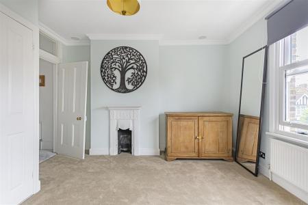 James_anderson-flat_b__313_upper_richmond_road-sw1