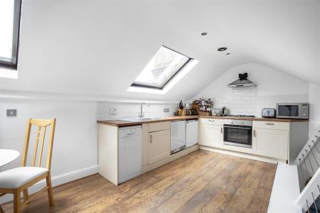 James_anderson-flat_b__313_upper_richmond_road-sw1