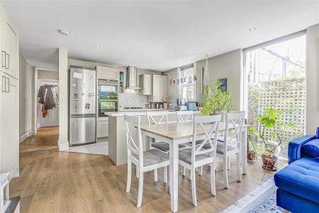 J Richmond_Road-5.jpg