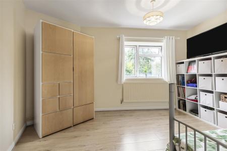 James_anderson-63_chertsey_court-sw14__13_.jpg