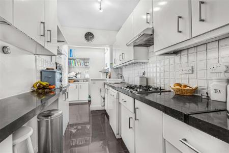 JA re_Gardens-19.JPG