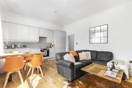 James_anderson-flat1__250a_upper_richmond_road-sw1