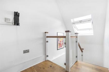 James_anderson-flat1__250a_upper_richmond_road-sw1