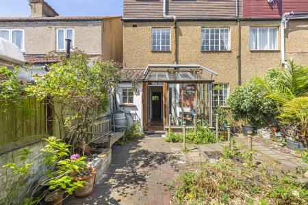 James_anderson-283_lower_richmond_road-tw9__5_.jpg