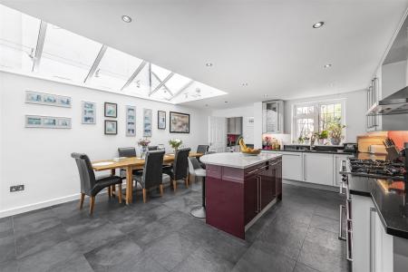 james_and ield_av__13_.JPG